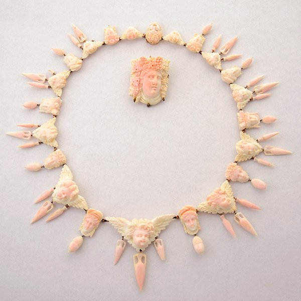 *Victorian Coral, 10k Yellow Gold Parure. (1 of 9)