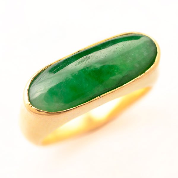 Jade, 18k Yellow Gold Ring. (1 of 4)