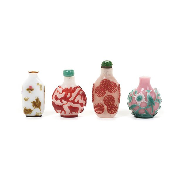 Four Overlay Glass Snuff Bottles, 19th Century (1 of 5)