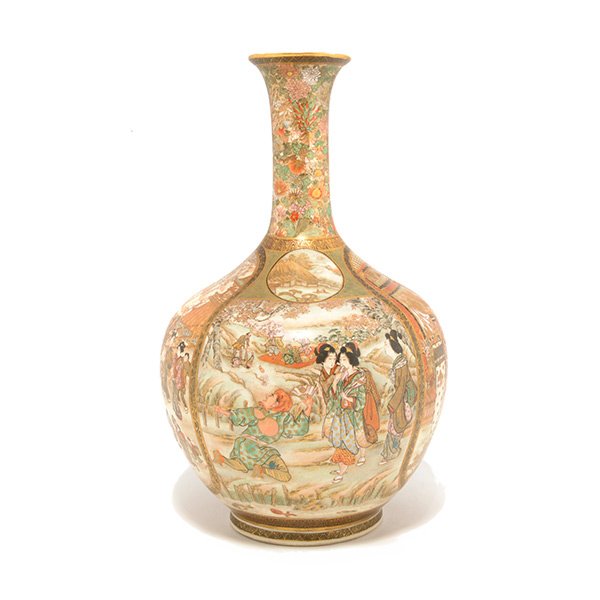 A Satsuma Bottle Vase, Meiji Period (1 of 10)