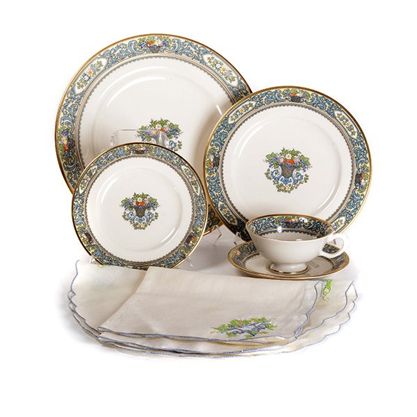 Lenox Autumn China Service with Matching Placemats & (1 of 5)