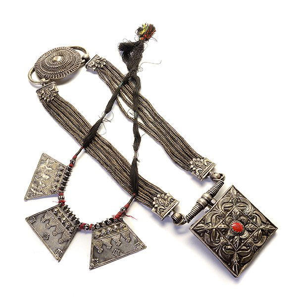 Two Himalayan White Metal Necklaces (1 of 5)