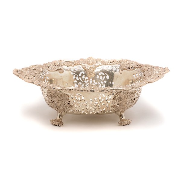 Victorian Sterling Reticulated Basket (1 of 5)