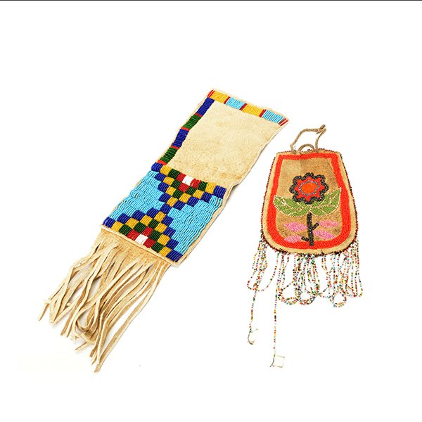 Two Beaded Native American Bags (1 of 10)