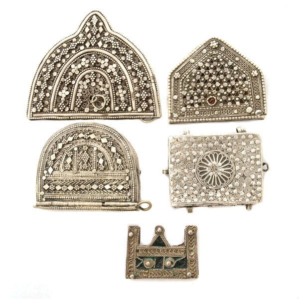 Collection of Yemeni Antique Silver Jewelry Items. (1 of 5)