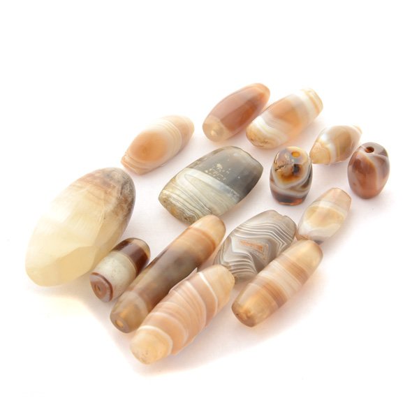 Collection of Fourteen Ancient Agate Beads from Western (1 of 5)