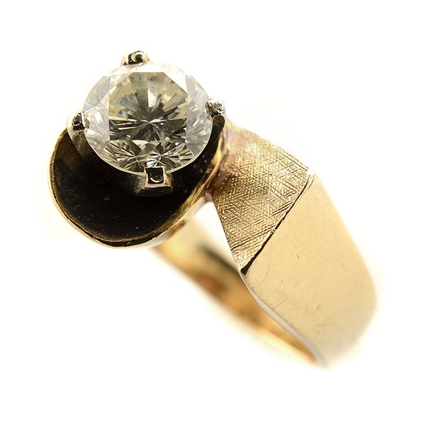 Diamond, 14k Yellow Gold Ring. (1 of 4)