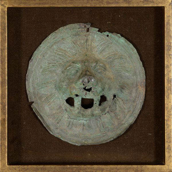 Roman Bronze Lion Medallion (1 of 4)