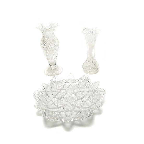 Three Pieces of American Brilliant Cut Glass (1 of 9)