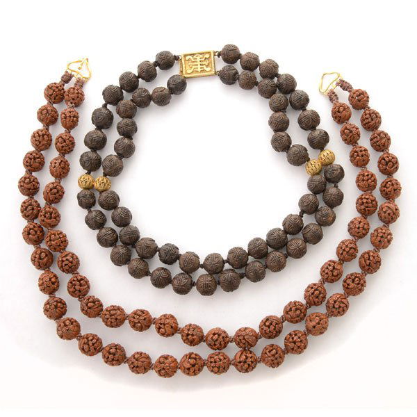 Chinese Wood and Gilded Silver Necklace. (1 of 4)