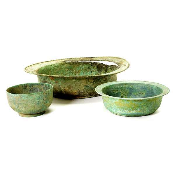 Two Korean Bronze Bowls and a Bronze Basin (1 of 10)