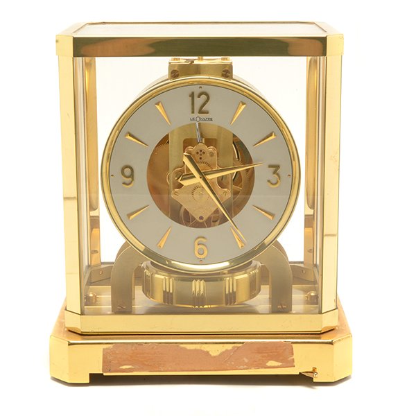Le Coultre Jaeger Atmos Clock: Le Coultre Jaeger Atmos Clock, model #5090, serial #154267 {Dimensions 9 1/4 x 8 1/4 x 6 3/8 inches} [Residue from label on front of clock]