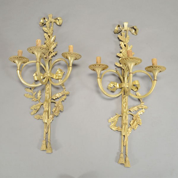Pair of Dore Bronze Trumpet Shaped Sconces (1 of 4)