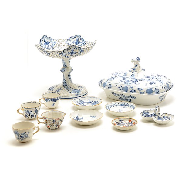 Collection of Meissen Blue Onion Porcelains (1 of 10)