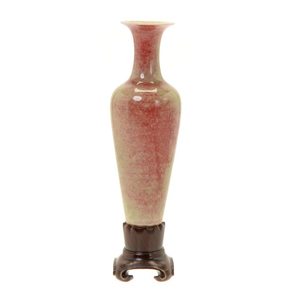 A Peachbloom-Glazed Amphora Vase, Kangxi Mark and of (1 of 10)
