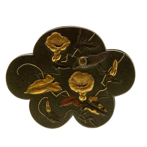 A Japanese Silver Box, Meiji Period (1 of 7)