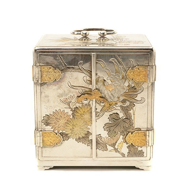 A Japanese Gilt-Silver Cabinet-Form Jewelry Box (1 of 8)