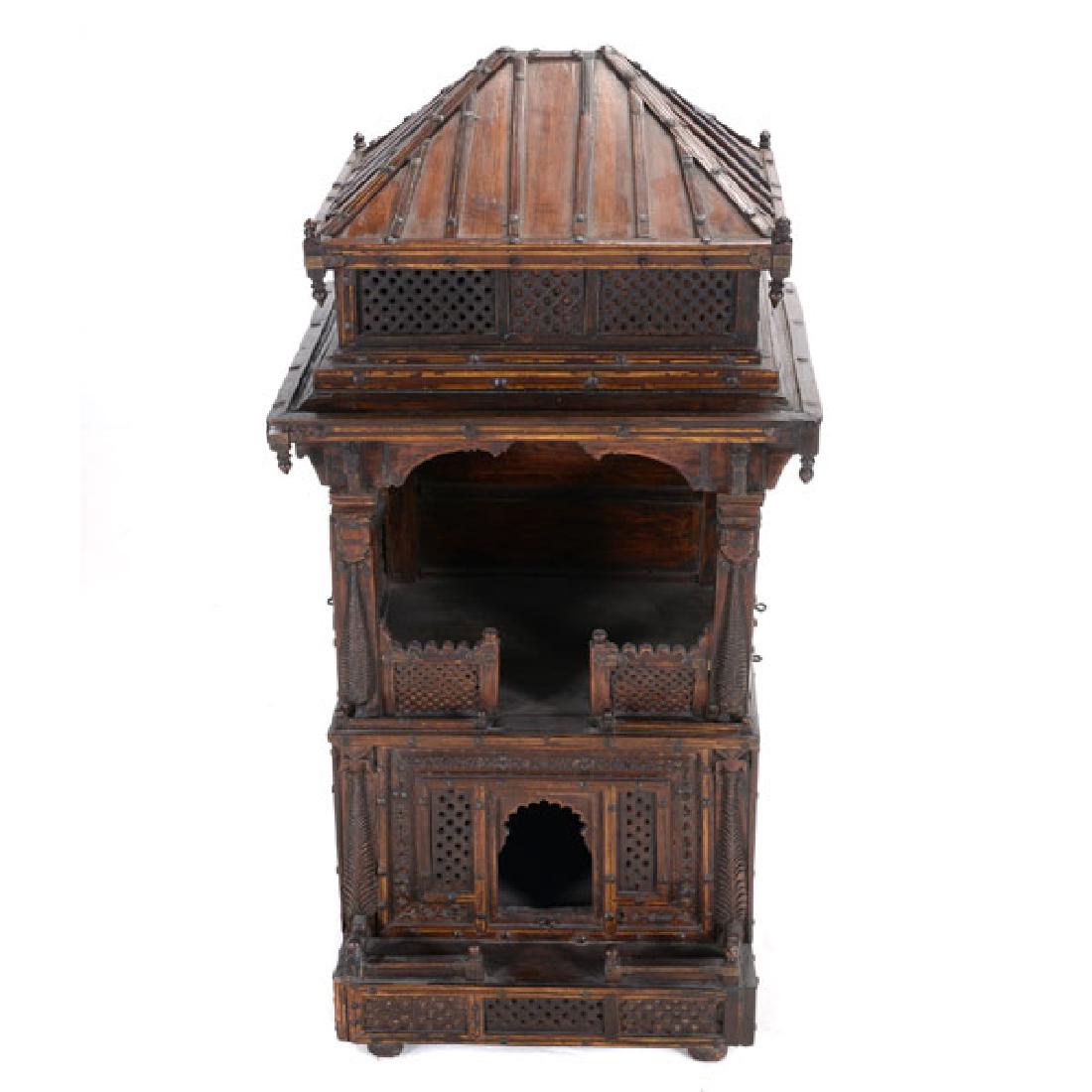 Pagoda Form Display Stand (1 of 5)