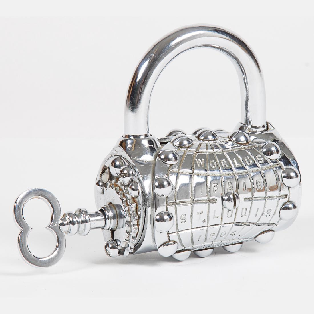 A Large Chromed Metal Worlds Fair St. Louis 1904 (1 of 4)