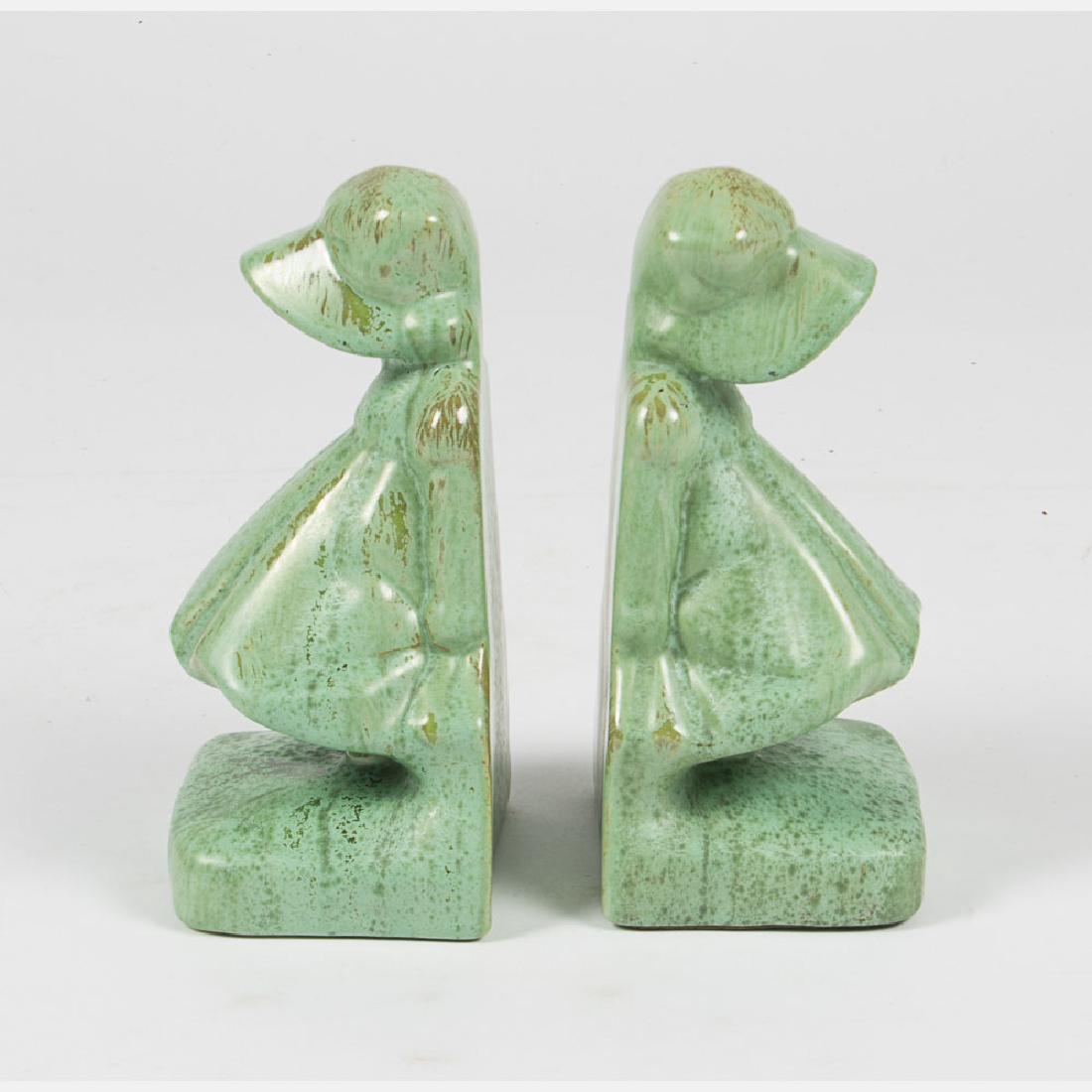 A Cowan Pottery 'Sunbonnet Girl' Bookends, 20th (1 of 3)