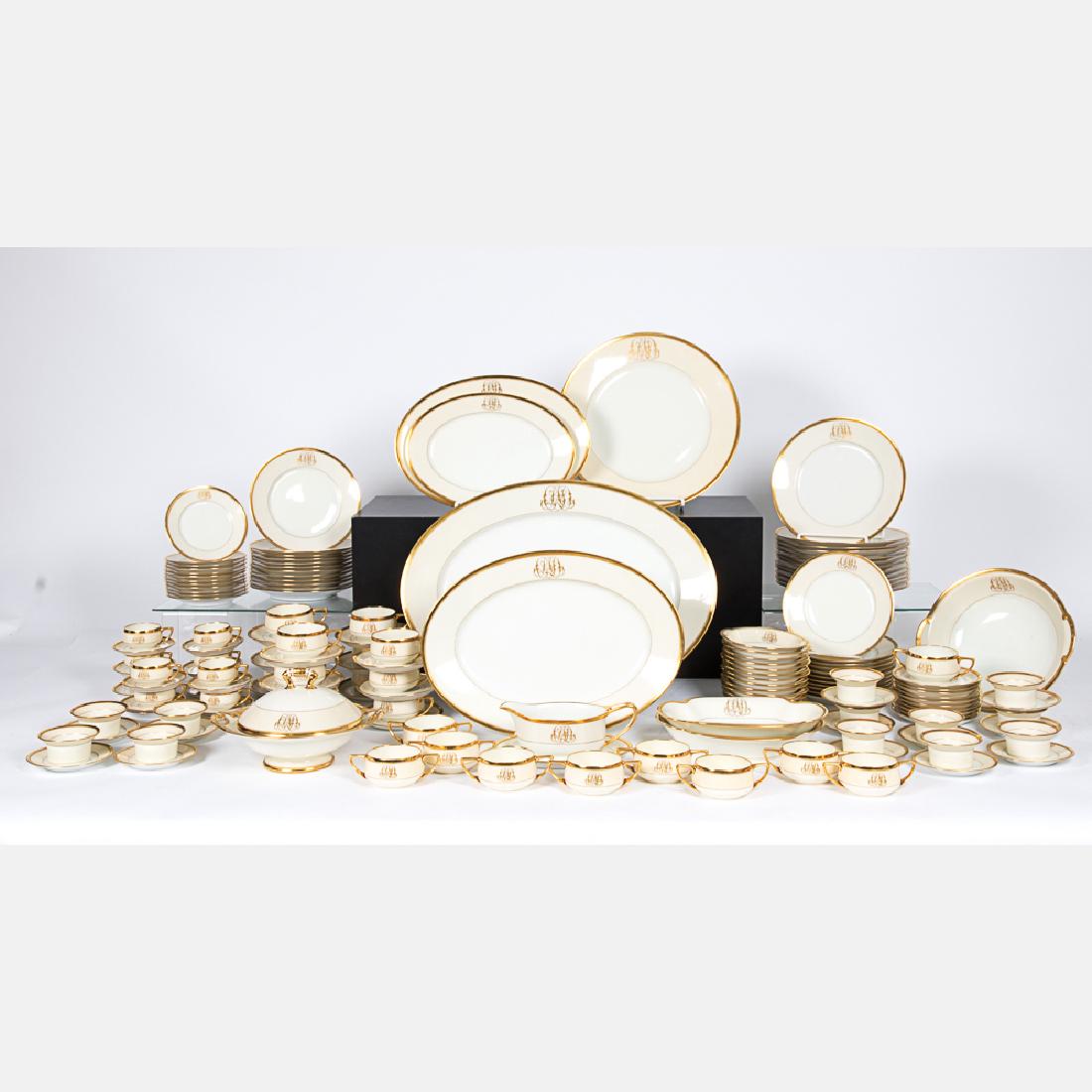 A Large Dresden Porcelain Dinner Service, 20th Century, (1 of 3)