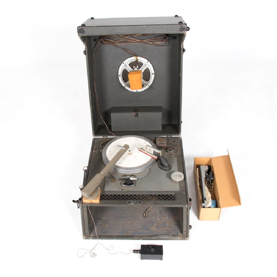 A Rek-O-Kut Challenger 6in. Disc Recorder Turntable, (1 of 7)