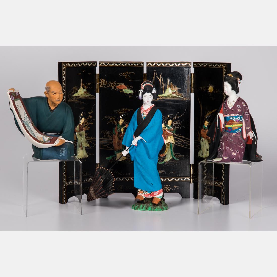 A Group of Three Japanese Ceramic Figures, 20th (1 of 6)