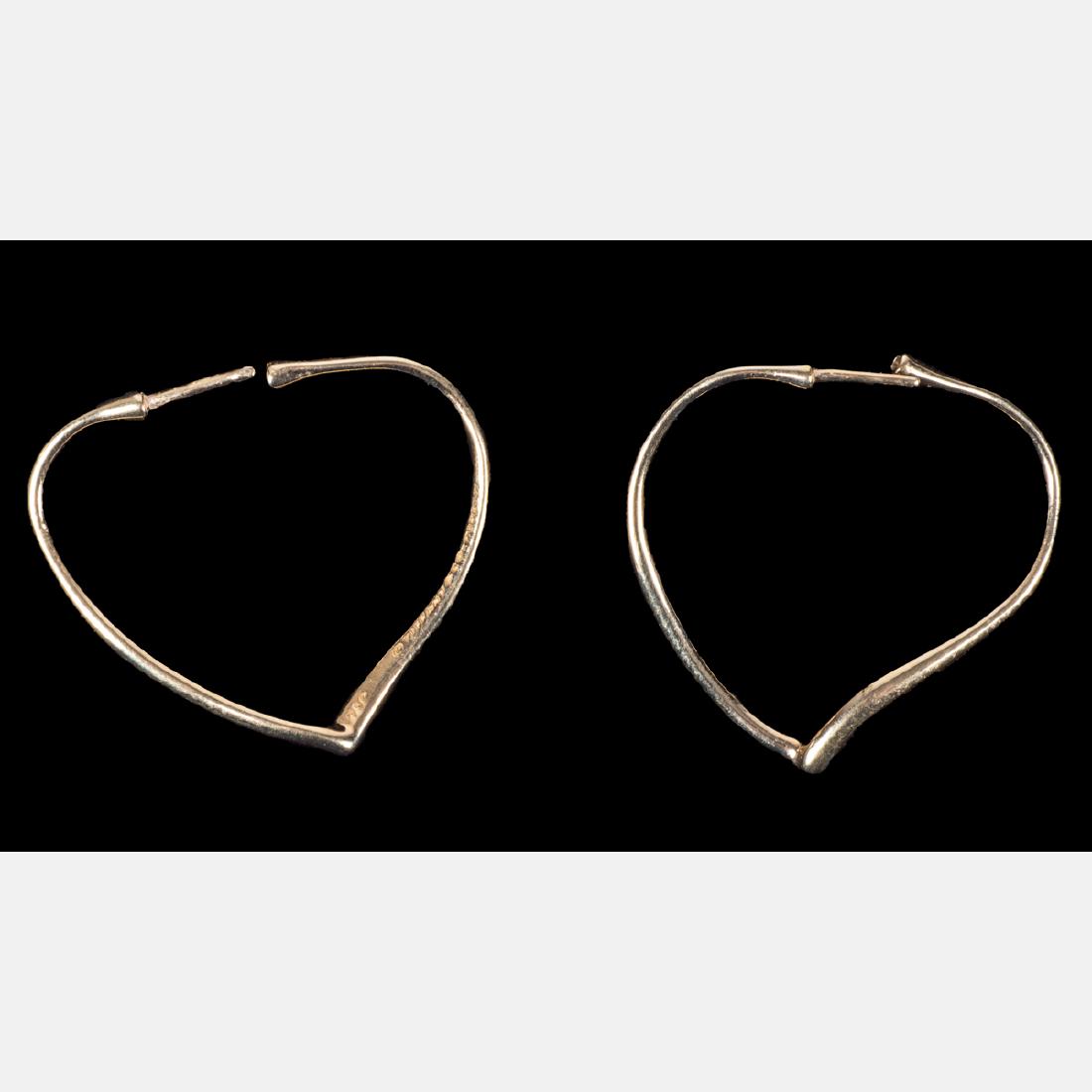A Pair of 18kt. Yellow Gold Earrings by Elsa Peretti: A Pair of 18kt. Yellow Gold Earrings by Elsa Peretti for Tiffany & Co., Marked Tiffany & Co., Peretti, 750. Please note no credit card payments for first time buyers and seven business day hold on all