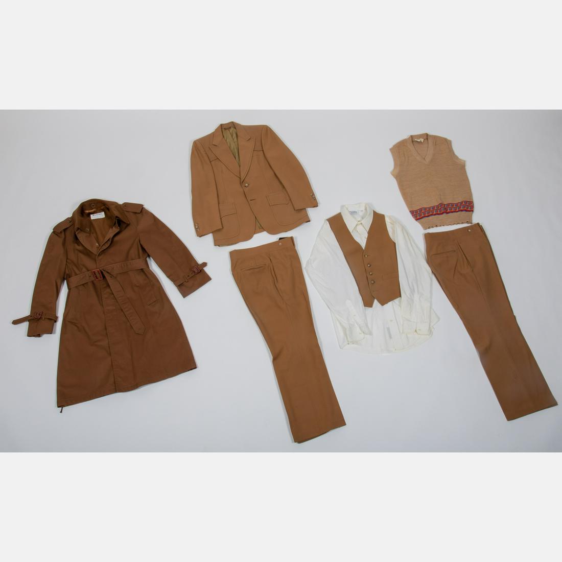 A United Airlines Uniform (1 of 9)