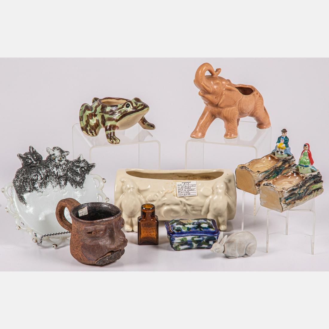 Ten American and Continental Ceramic Decorative Items (1 of 5)