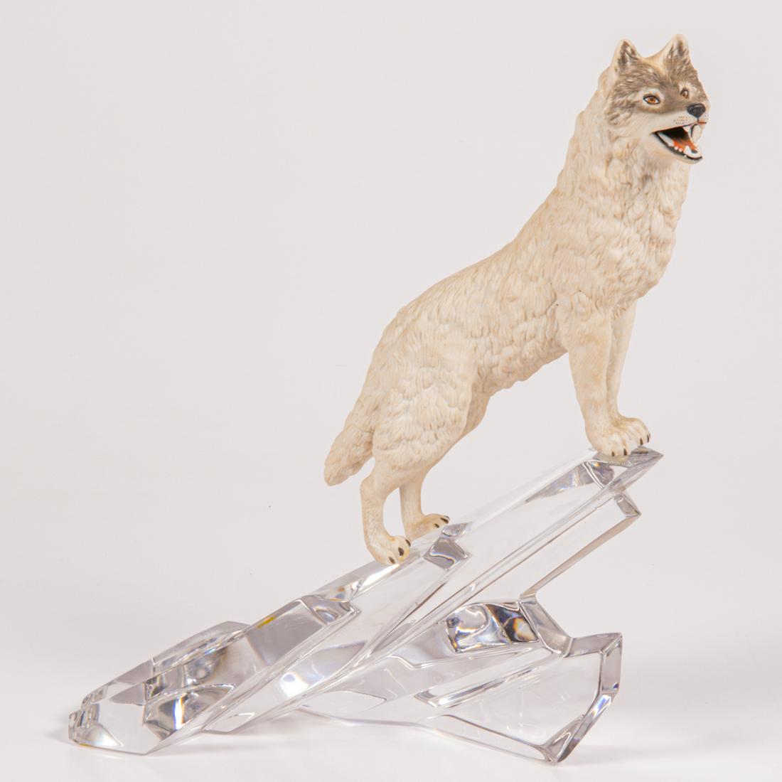 A Franklin Mint Porcelain Wolf on a Crystal Base (1 of 3)
