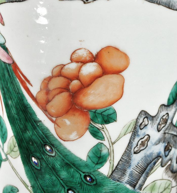 A Chinese Famille Rose Porcelain Vase, 19th Century - 10