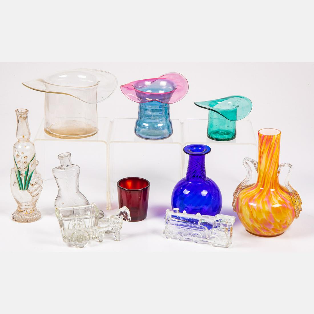 Art Glass Decorative Objects (1 of 6)