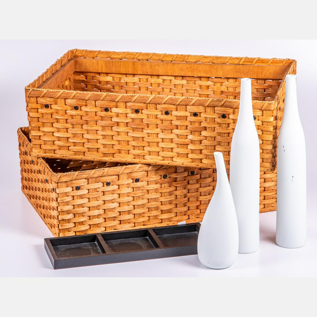 Two Large Amish Woven Baskets (1 of 5)