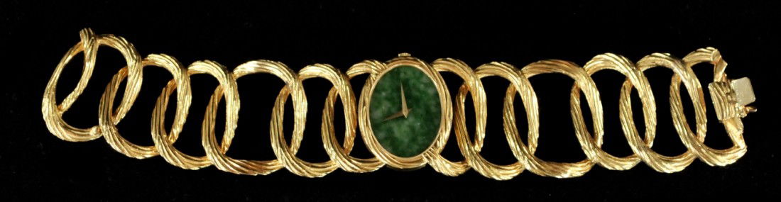 A Ladies 18 kt. Yellow Gold Piaget Watch: A Ladies 18 kt. Yellow Gold Piaget Watch, Total approximate weight including watch mechanisms: 78.6 pennyweights/122.2 grams.