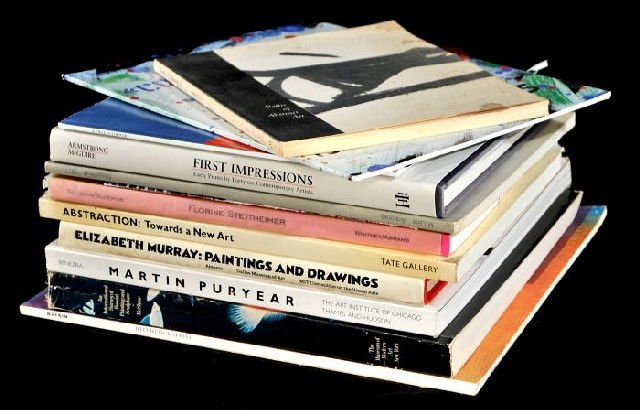 A Collection of 12 Books and Exhibition Catalogues: A Collection of 12 Books and Exhibition Catalogues Pertaining to Abstract and Contemporary Art, Including books on artists Elizabeth Murray, Martin Puyear and Robert Natkin. Minimum shipping costs app