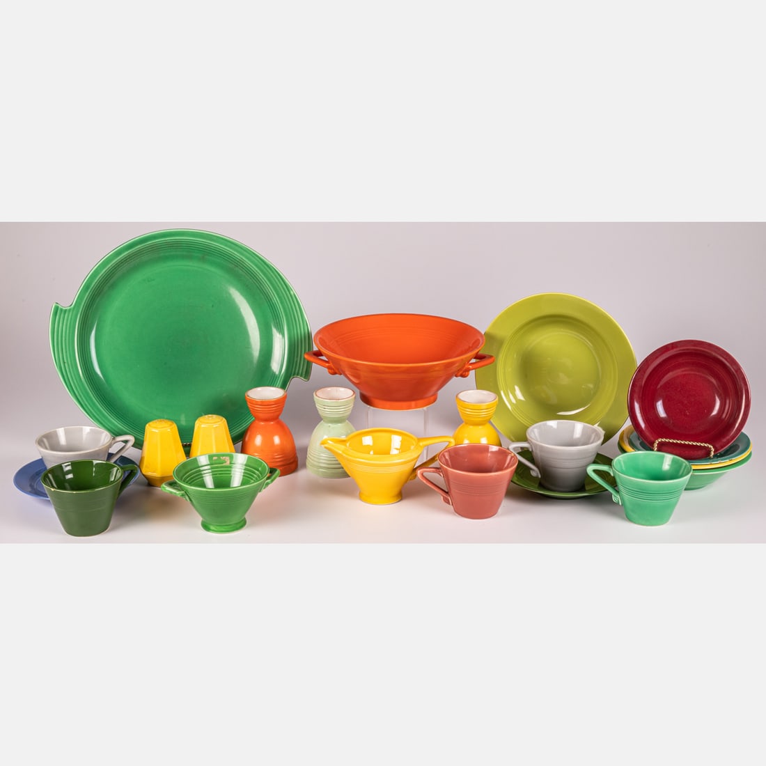 Harlequin Pattern Dinnerware by Homer Laughlin (1 of 6)