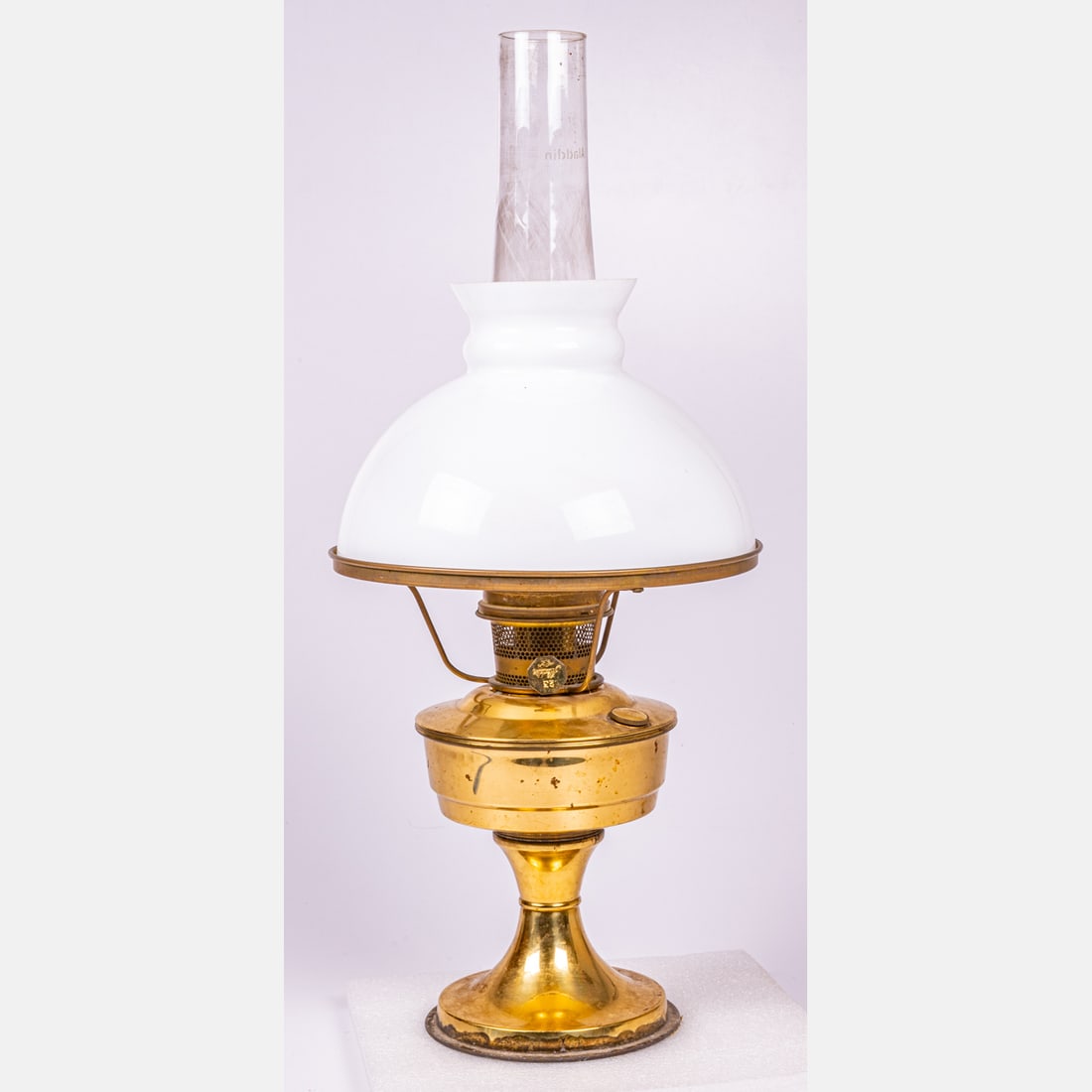 Aladdin No. 23 Brass and Glass Oil Lamp, (1 of 5)