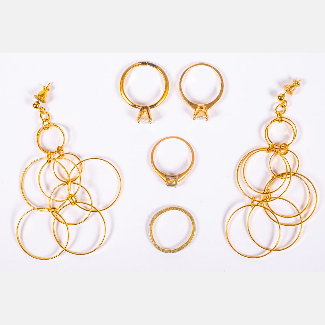 Four Gold and Platinum Rings (1 of 10)