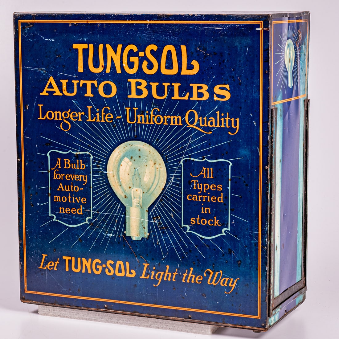 Tung-Sol Auto Bulb Display Cabinet (1 of 7)