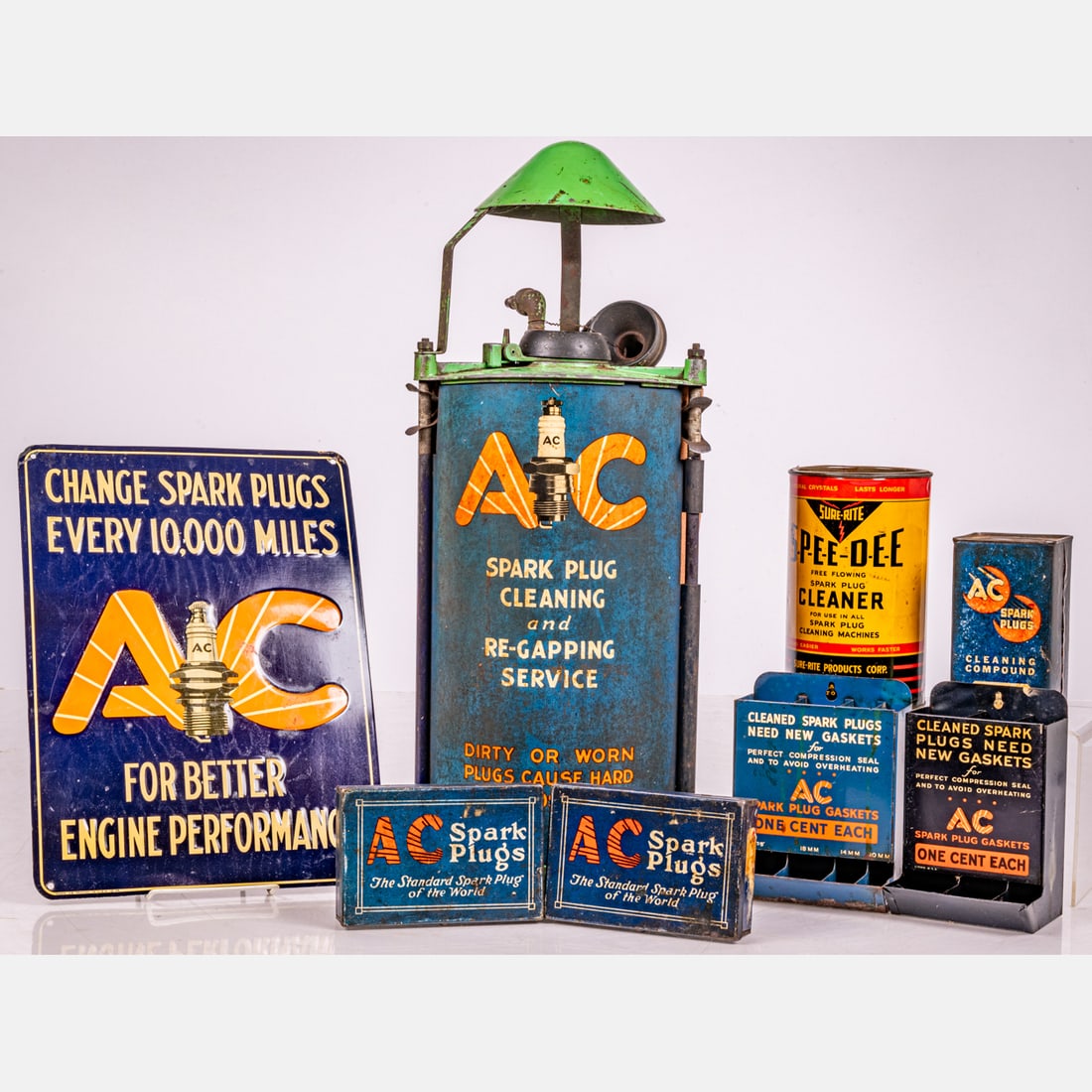 Collection Of AC Spark Plug Display And Service Items (1 of 7)