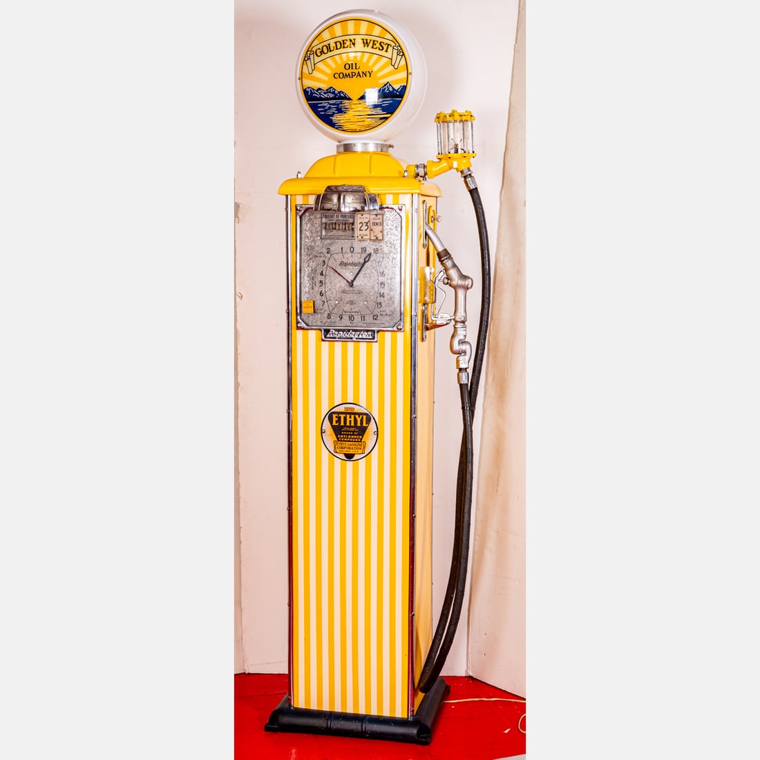 Rapidayton Model 1420 Gas Pump (1 of 8)