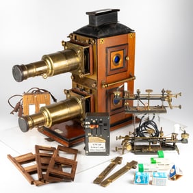 An Optimus Bi-Unial Magic Lantern
