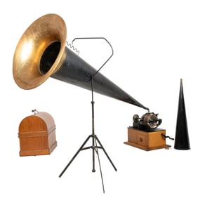 An Edison Concert Cylinder Phonograph, Model B
