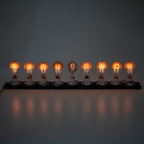 Nine Light Demonstration Light Bar