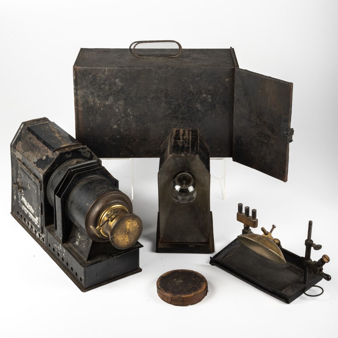 A Russian Painted Metal Magic Lantern with Case, with Dual Light Source, Electric and Lime Light (1 of 6)