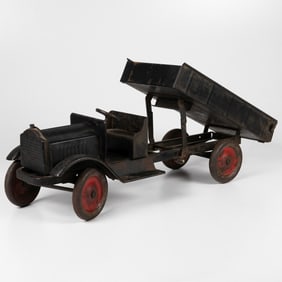 Keystone Dump Truck Toy