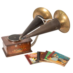 Double Horn Duplex Phonograph,