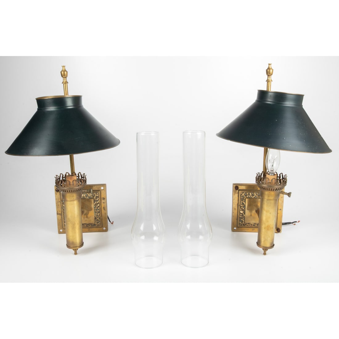 A Pair of French Brass Wall Sconces (1 of 4)