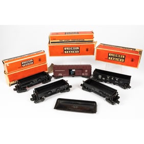 Five Lionel Train Cars, O Gauge